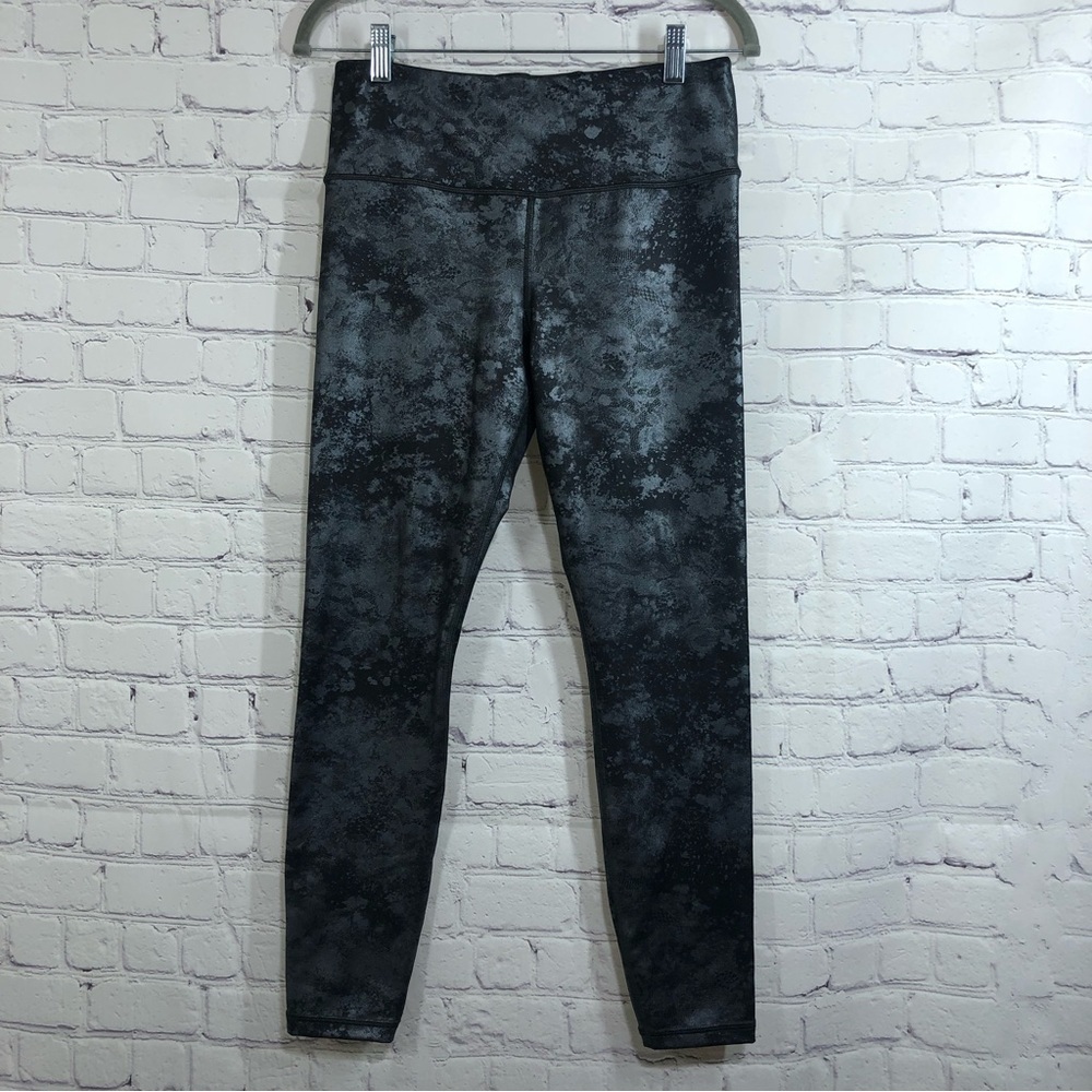 Athleta Elation Misty Lace Thighs